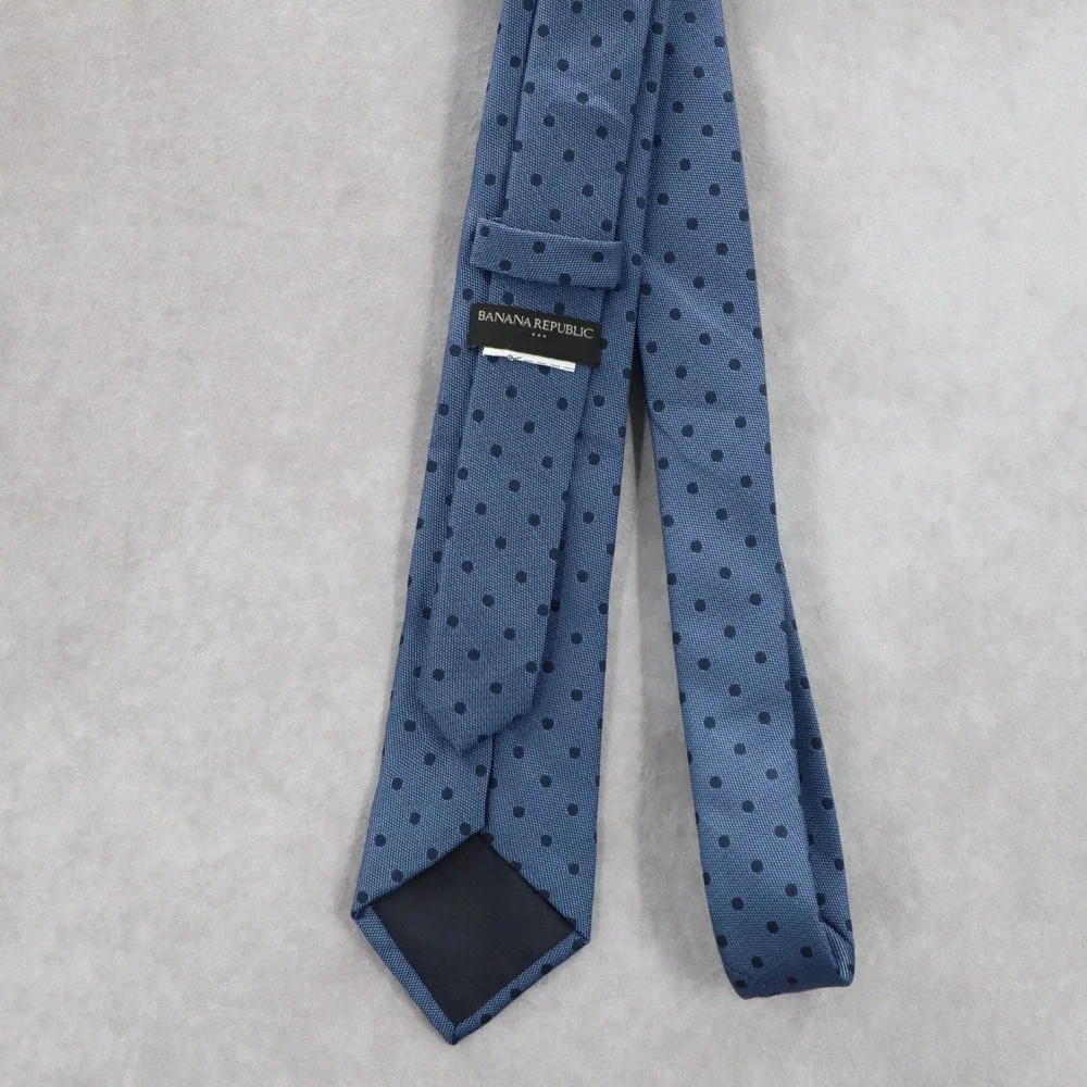 Banana Republic Blue Indigo Polka Dot Executive‎ Business Classic Men's Neck Tie